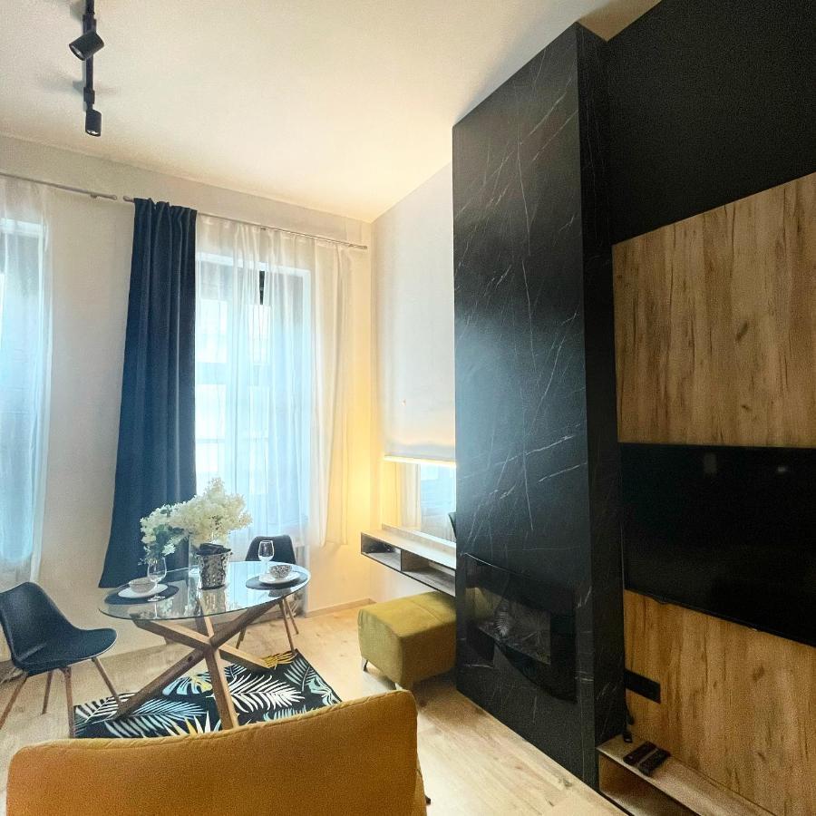 Lux Dabich 1 Apartman Újvidék Kültér fotó